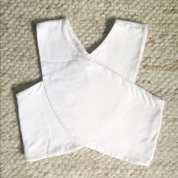 LF Tops - LF Criss-Cross Crop Top